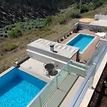 Wellnesshouse Oda ve Kahvaltı Atouguia Da Baleia
