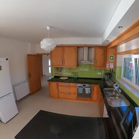 Bed & Breakfast Wellnesshouse Atouguia Da Baleia